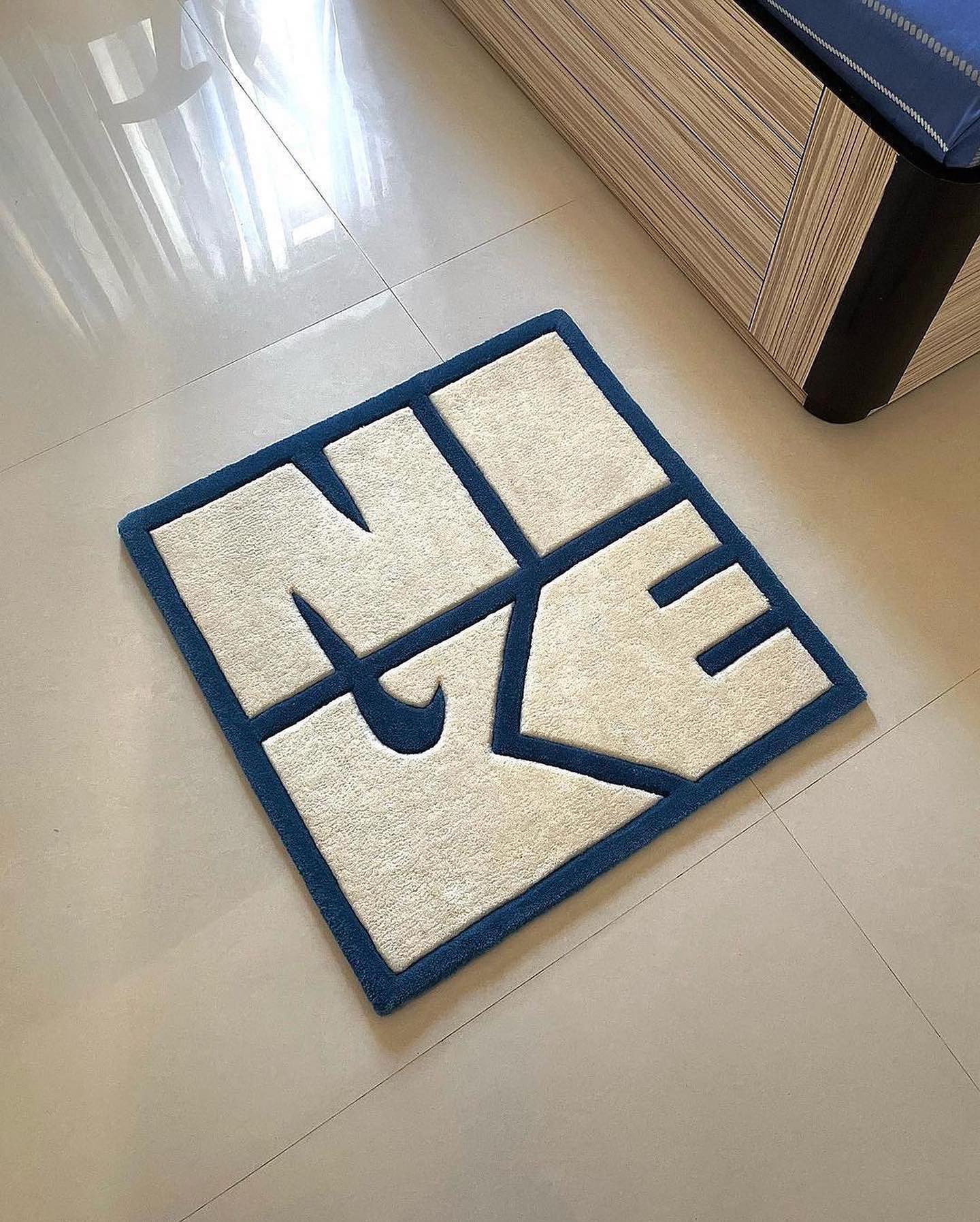 Tuftarugs Doormat Nike (3)