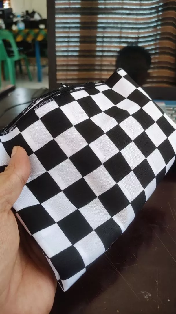Bandana Kain Slayer Motif Checkboard (2)