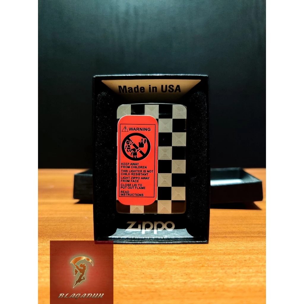 Zippo Chess Motif 740 Lz Original (3)