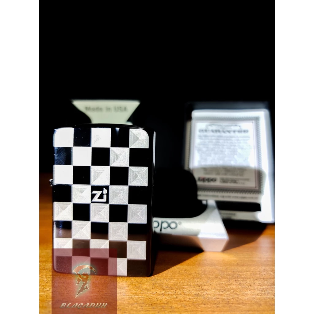 Zippo Chess Motif 740 Lz Original (2)