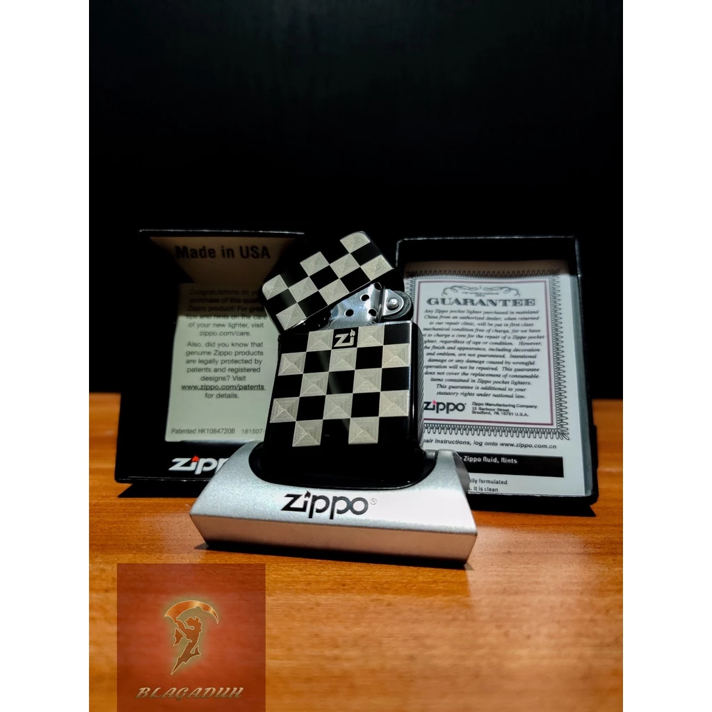Zippo Chess Motif 740 Lz Original (1)